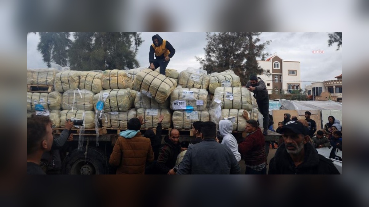 Gazze'de Kıtlık Tehlikesi: İsrail, Günde Sadece 86 Yardım Kamyonuna İzin Veriyor