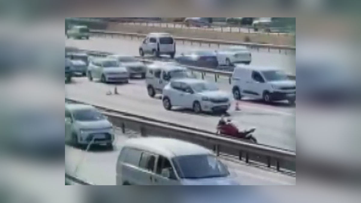 Bağcılar'da motosiklet kazası: 1 ölü