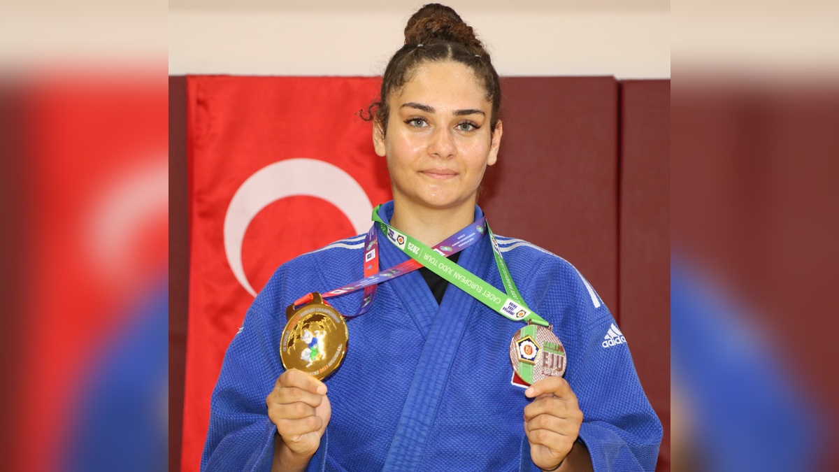 Vanlı milli judocu Işıl Sinem Aydın Avrupa üçüncüsü oldu
