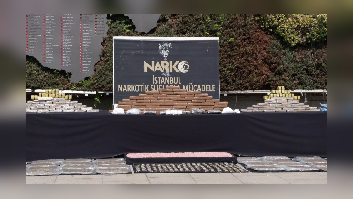 İstanbul'da 336 kilo uyuşturucu ele geçirildi: 20 şüpheli tutuklandı