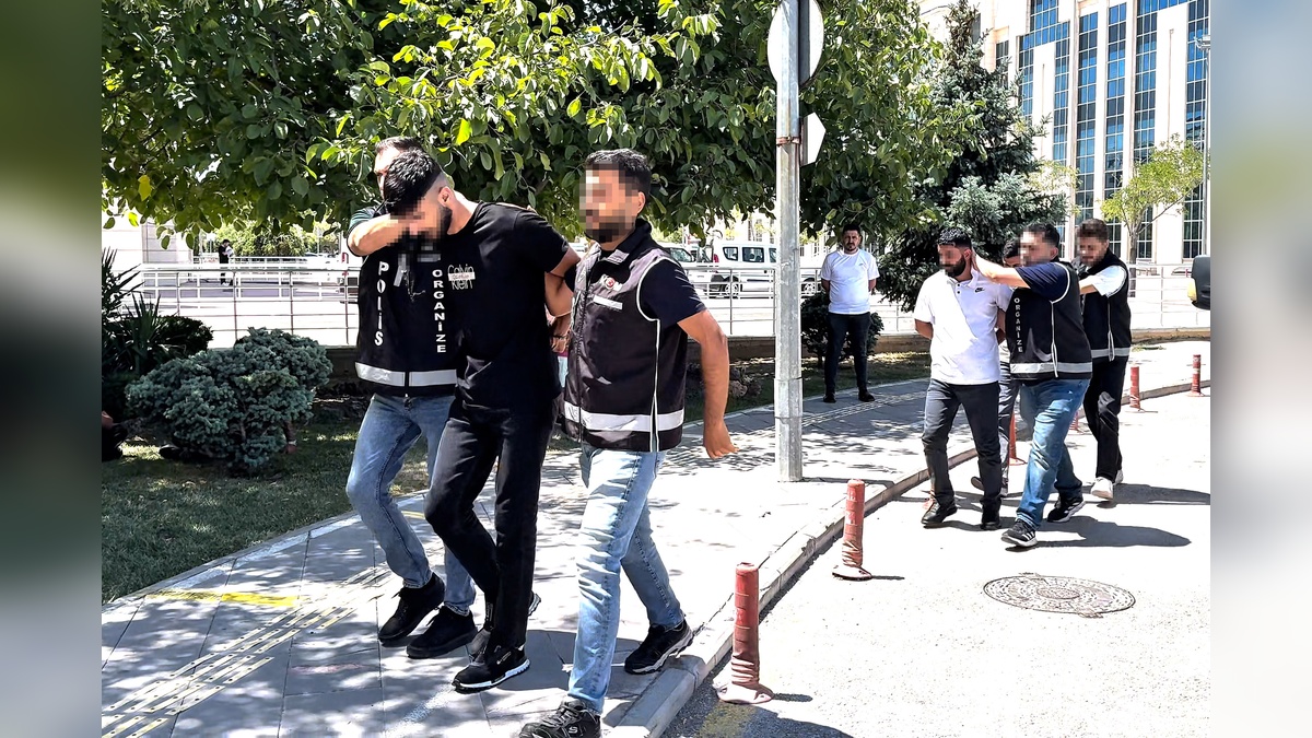 Konya'da iş yerine silahlı saldırı: 3 şüpheli gözaltında