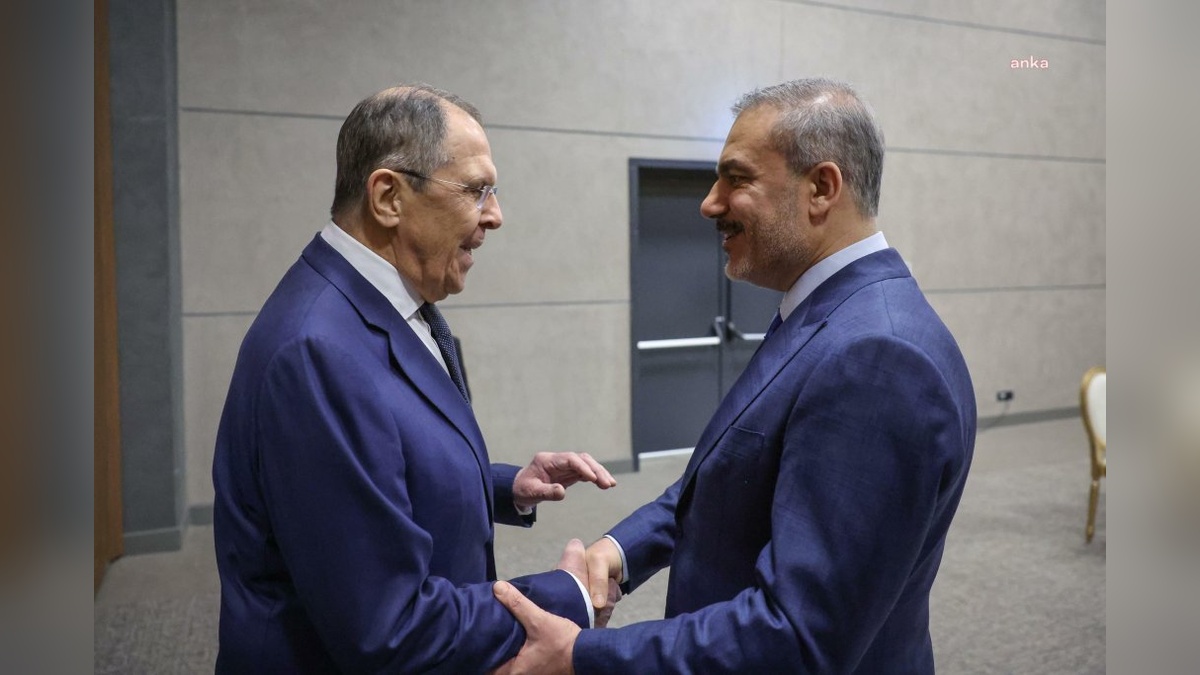 Fidan ve Lavrov görüştü: Ukrayna-Rusya müzakereleri ele alındı