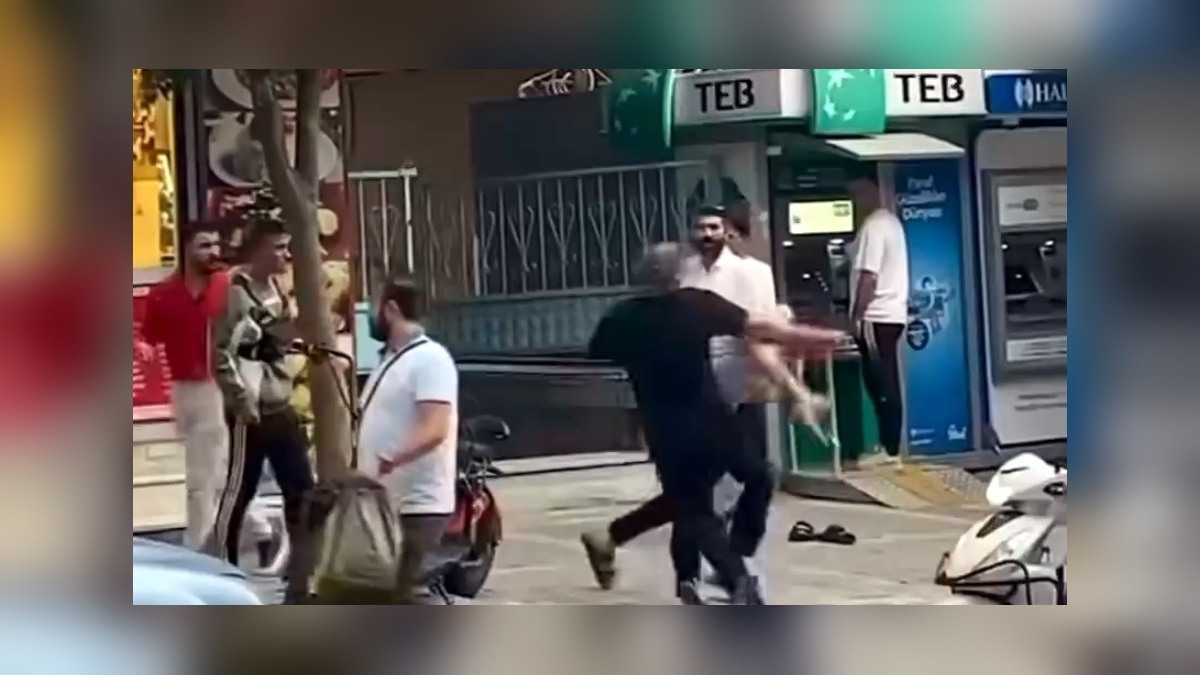 avcılar'da sinir krizi geçiren adam tartaklandı