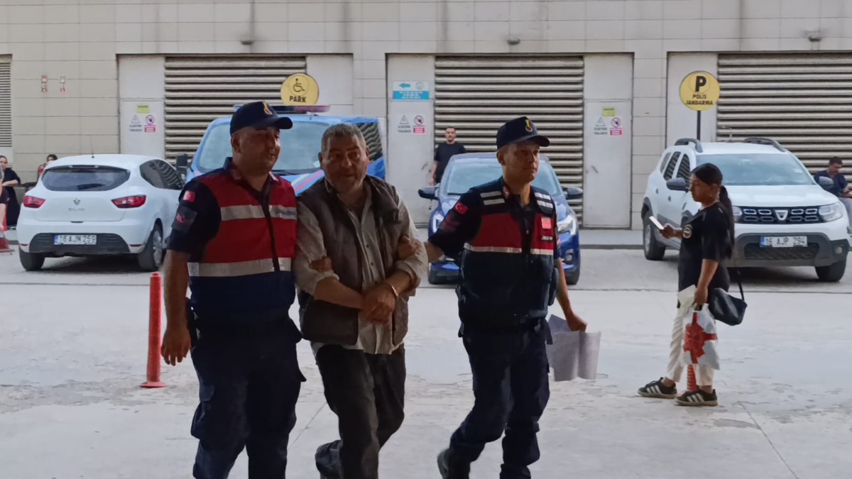 İnegöl'de uyuşturucu operasyonu: 100 kök kenevir ve 300 gram metamfetamin ele geçirildi