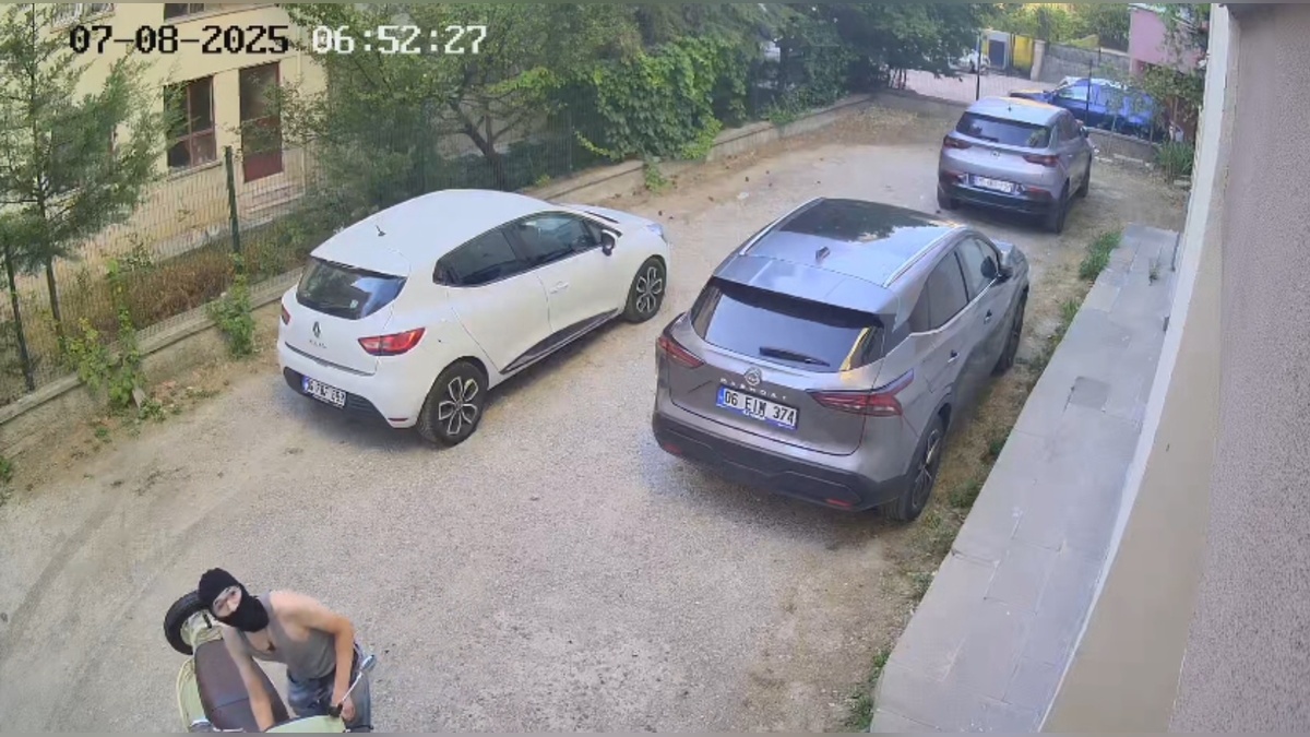 Ankara'da kar maskeli motosiklet hırsızlığı