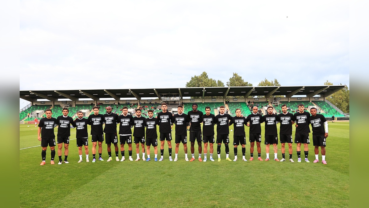 Beşiktaş, St. Patrick's'i 4-1 yendi