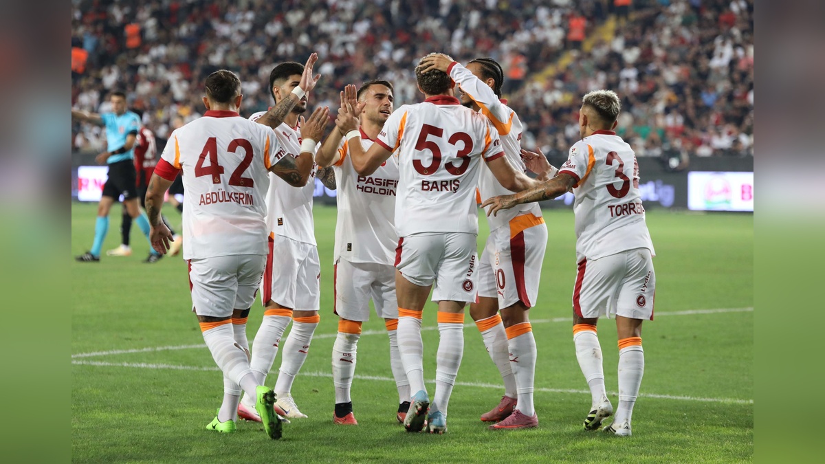 Galatasaray, Gaziantep FK'yı 3-0 yendi: Sezonun açılış golü Barış Alper Yılmaz'dan