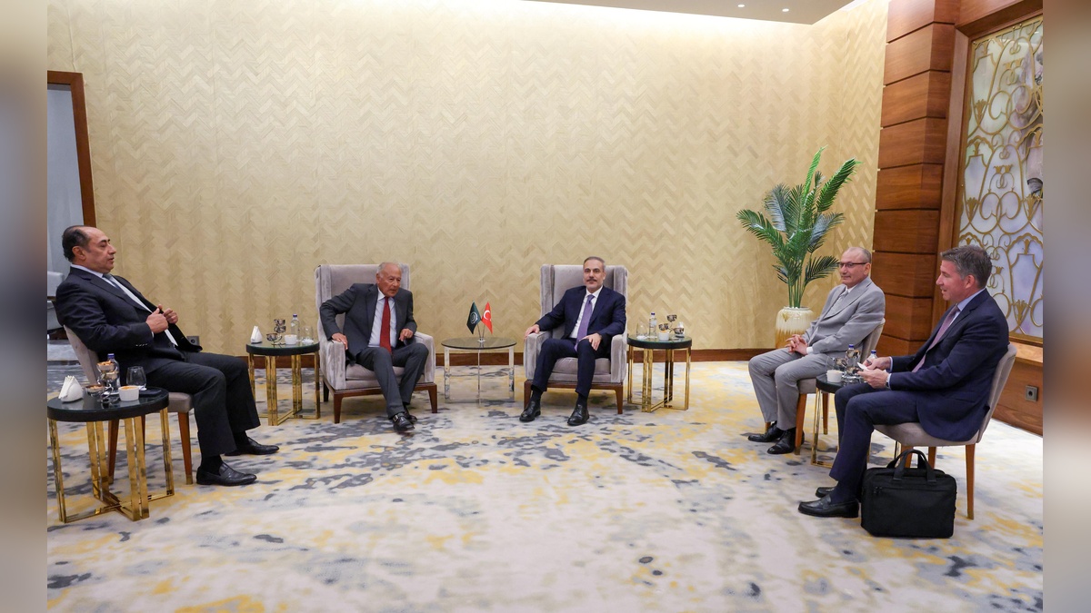 Hakan Fidan, Ahmed Aboul Gheit ile görüştü