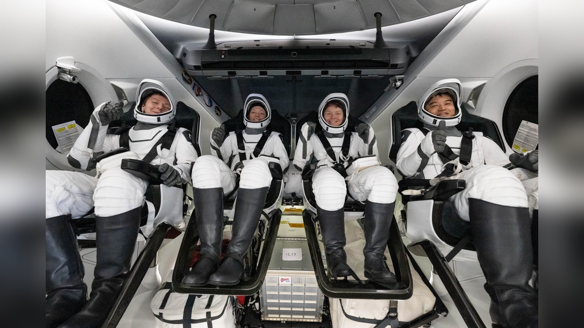 NASA'nın Crew-10 ekibi Dünya'ya döndü