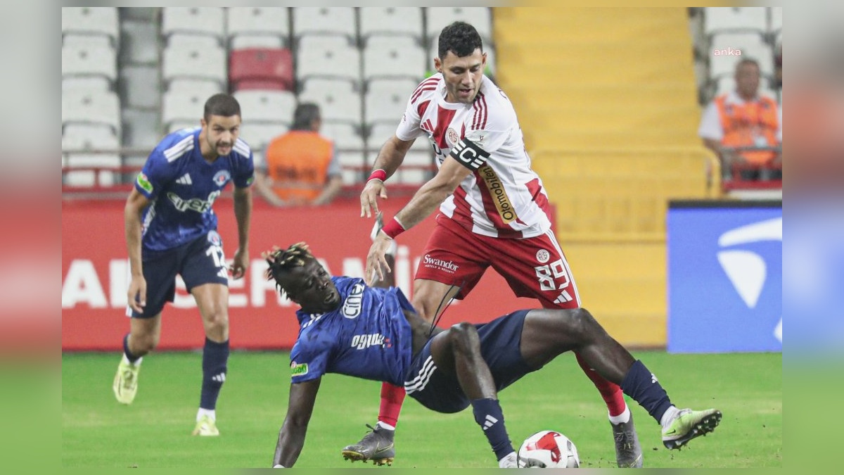 Antalyaspor, Kasımpaşa'yı 2-1 yendi