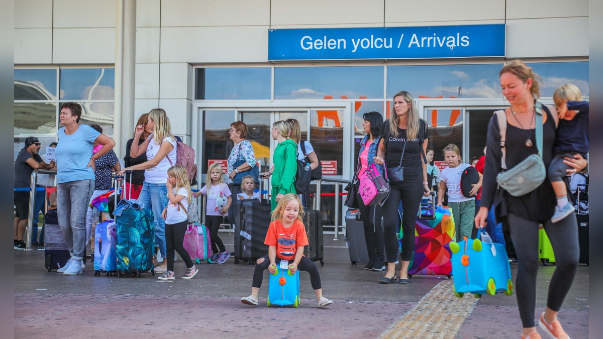 Antalya turizm sektörü 2024 hedefini 17 milyona güncelledi