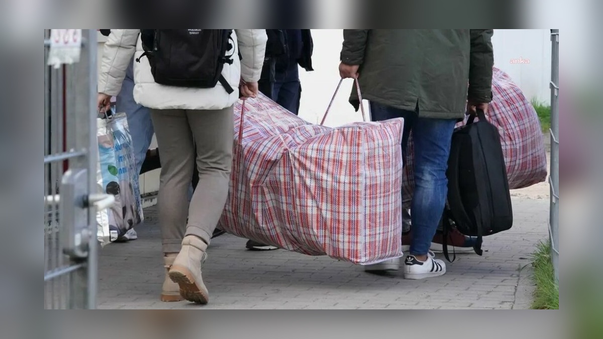 Almanya, Berlin'deki aile birleşimi programını durdurdu