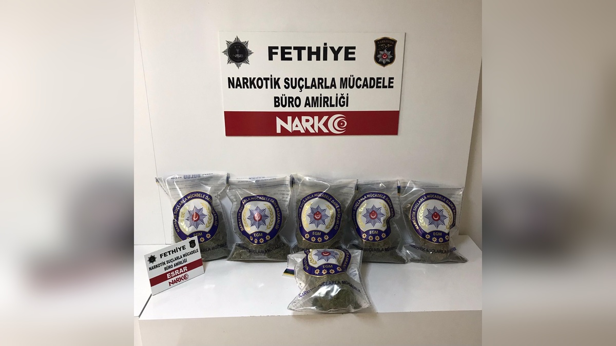 Fethiye'de uyuşturucu operasyonu: 2 kilo 872 gram esrar ele geçirildi