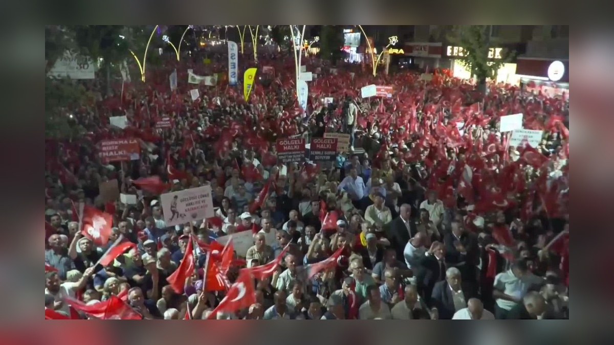 Özgür Özel, Tokat'ta iktidarı hedef aldı: 'Erdoğan için geri sayım başladı'