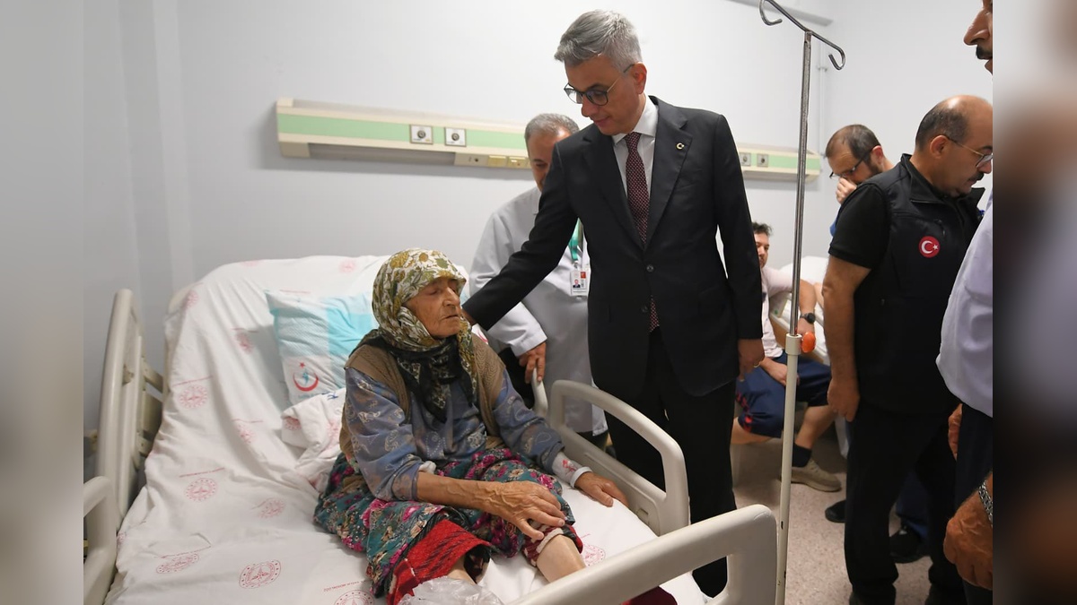 Sağlık Bakanı Memişoğlu: Balıkesir depreminde 11 hasta tedavi altında