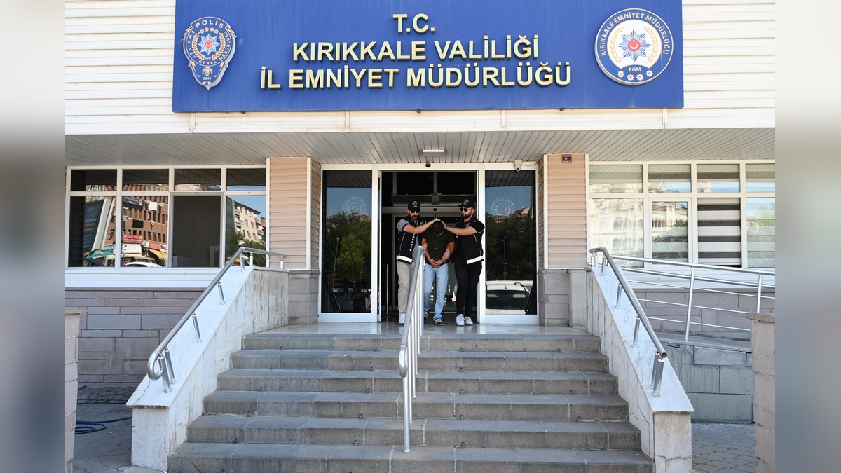 Kırıkkale'de hastane çalışanı gözaltına alındı: 8 akrabasına 37 kutu sentetik hap yazdı