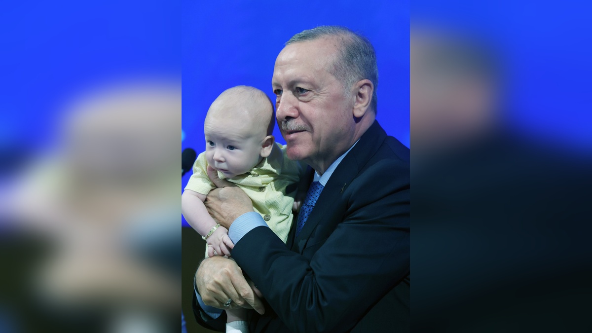 Erdoğan: Terörsüz Türkiye'yi gençlere emanet edeceğiz