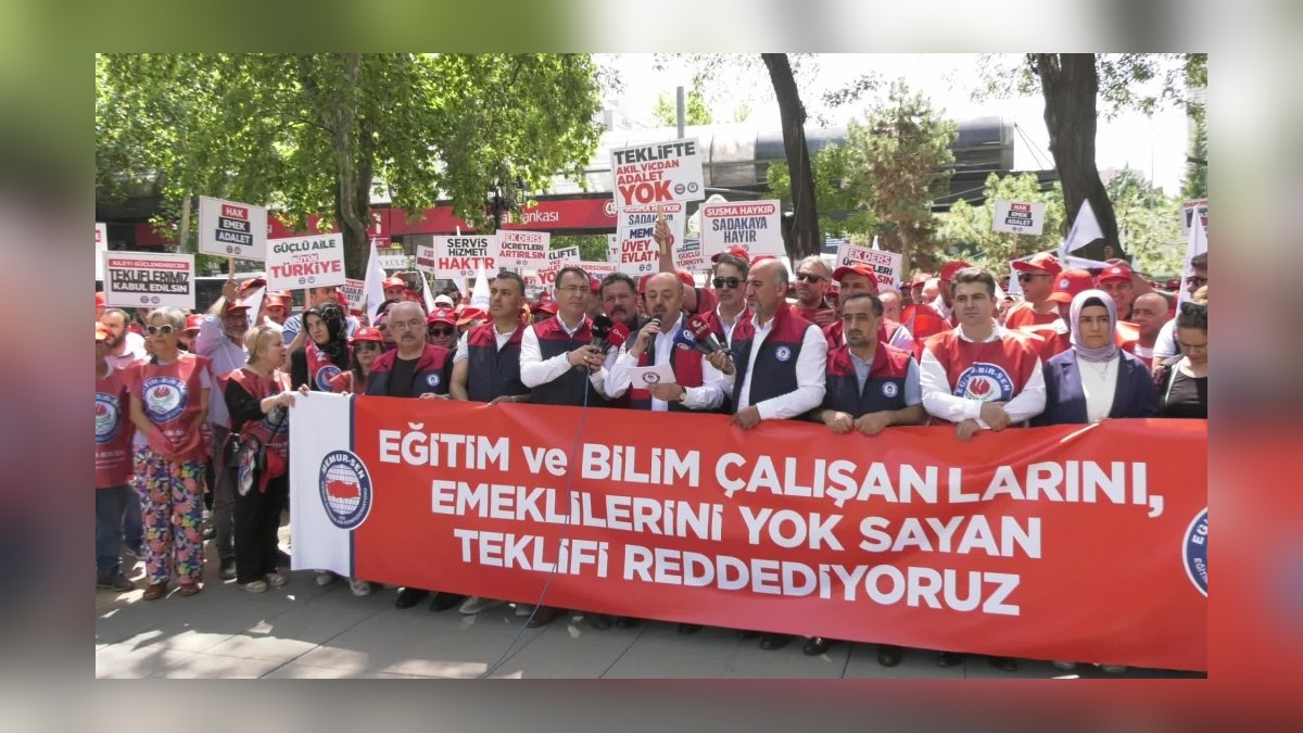 Eğitim-Bir-Sen: Kamu İşveren Heyeti'nin zam teklifini reddediyoruz