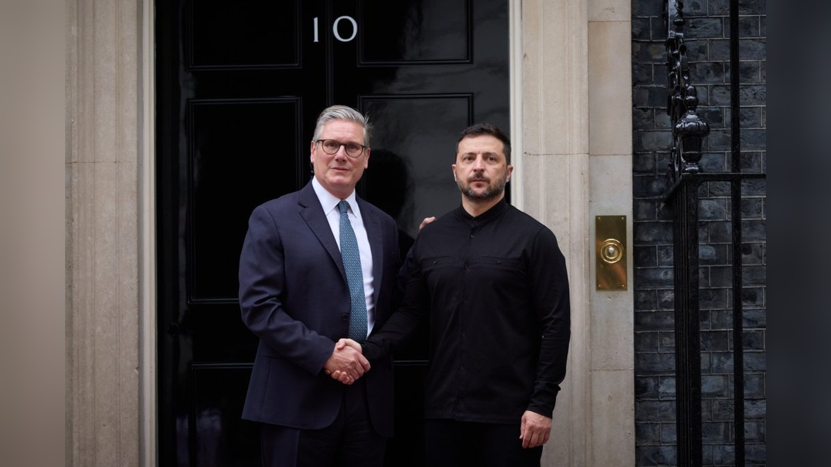 Starmer ve Zelenskiy Londra'da görüştü: ABD-Rusya zirvesi öncesi değerlendirmeler
