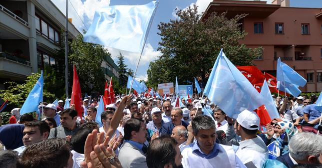 İlber Ortaylı: “Uygurlara Kapı Açmalıyız”