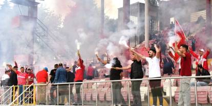 Balıkesirspor'a Taraftarlardan Moral Desteği