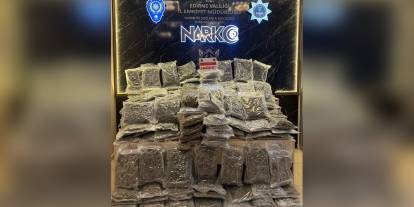 Edirne'de 128 Kilo Skunk Ele Geçirildi, 4 Şüpheli Gözaltında