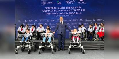 Bakan Kacır: 600 Serebral Palsili Çocuğa Pozisyonlama Cihazı Hibe Edildi