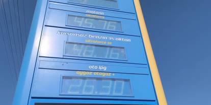 Kadirli'de Benzine 1.5 TL Zam: Vatandaşlardan Tepki