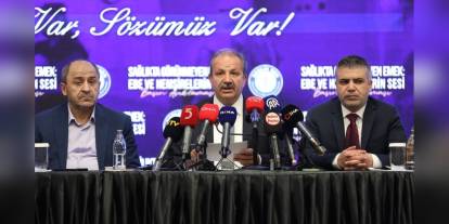Sağlık-Sen: Hemşire ve Ebelerin Hakları İçin Çözüm Önerileri Sunuldu
