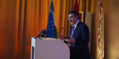 Yılmaz: Türkiye-Özbekistan İş Forumu'nda tarihi ortaklık vurgusu