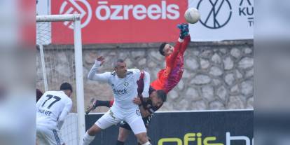 Altay'da Yaş Sorusu: 2 Tecrübeli Oyuncuyla Yollar Ayrılacak