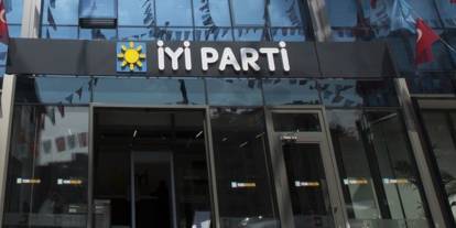 İYİ Parti'den 2.ihanet sürecini destekleyenlere önemli çağrı!