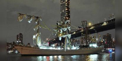 Meksika Donanması Eğitim Gemisi Brooklyn Köprüsü'ne Çarptı: 2 Ölü, 19 Yaralı