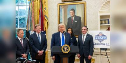 Trump ve Putin görüşüyor