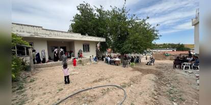 Diyarbakır'da baba ve oğlunun yanmış kamyonetinde ölü bulunması: 3 şüpheli gözaltında