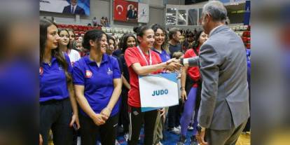 İzmir Büyükşehir Belediyesi Spor Kulübü'nden madalya yağmuru: 400 madalya ve milli takım davetleri