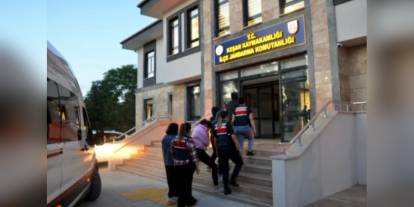 Edirne'de fuhuş operasyonu: 7 gözaltı, 11 kadın kurtarıldı