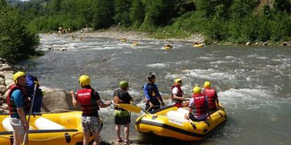 Hayrat'ta 10 kilometrelik rafting parkuru açıldı