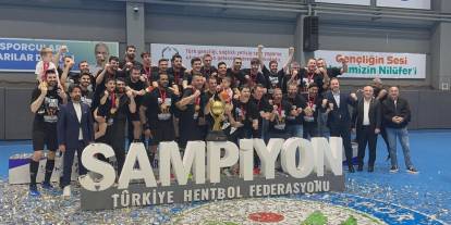 Beşiktaş, hentbolda şampiyon: Nilüfer Belediyespor'u 3-0 geçti
