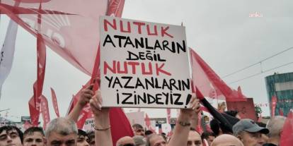 Bursa'da on binlerce kişi İmamoğlu mitinginde buluştu
