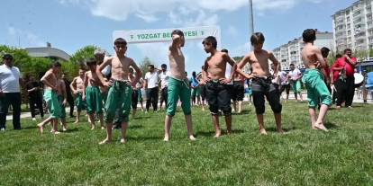 Yozgat'ta Okul Sporları Güreş Şampiyonası başladı