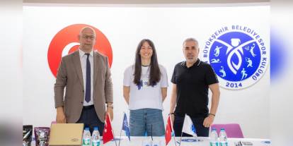 Aydın Büyükşehir Belediyespor, Kaptan Fatma Şekerci ile yeniden anlaştı