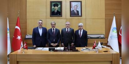 Osman Aşkın Bak: Sakarya'ya uluslararası kano kürek parkuru