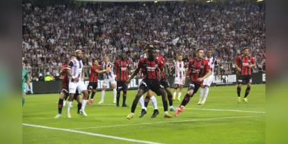 Fatih Karagümrük, Bandırma Spor'u 3-1 yenerek Süper Lig'e yükseldi