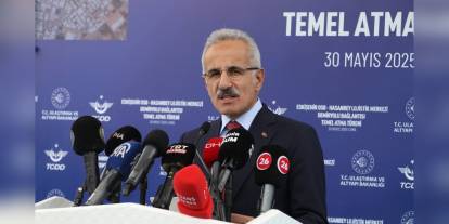 Ulaştırma Bakanı Uraloğlu: Eskişehir'in lojistik kapasitesi güçleniyor