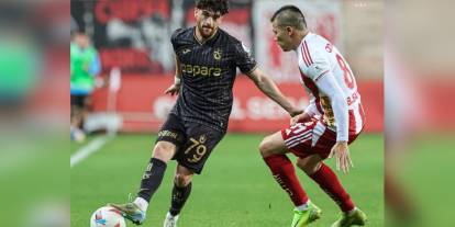 Trabzonspor, Antalyaspor'u 2-0 yendi