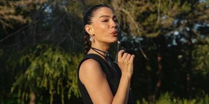 Demet Özdemir'in performansıyla dikkat çeken Eşref Rüya'da Nisan'ın dönüşümü: 'İçindeki mafya uyandı'