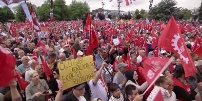 Düzce'de CHP mitingi: İmamoğlu'na özgürlük çağrısı