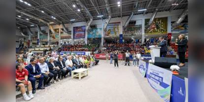 İzmir Büyükşehir Belediyesi Spor Kulübü: 400'e yakın madalya ve milli takımlara davet
