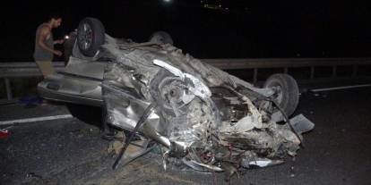 İzmir'de korkunç kaza: Çift hayatını kaybetti, bebek ağır yaralı